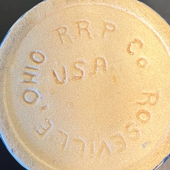 Vtg Roseville, Ohio Pottery R.R.P. Co USA Blue Spongeware Heavy Earthenware Mug - Picture 11 of 13